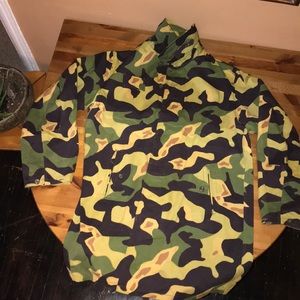 VINTAGE CAMO JACKET